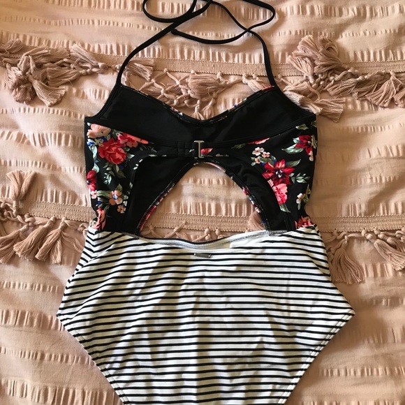 Abercrombie & Fitch Swimsuit - Picture 5 of 6